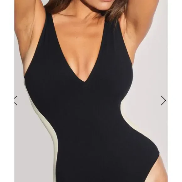 TA3 Plungey Contour One Piece Swimsuit Black Oat Corset Back Shaping M NWT - Picture 5 of 10